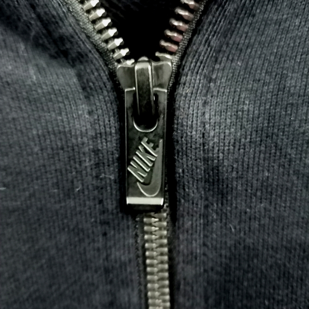 Nike Authentic swoosh box Black zipper hoodie for men's and women's - Picture 7 of 8